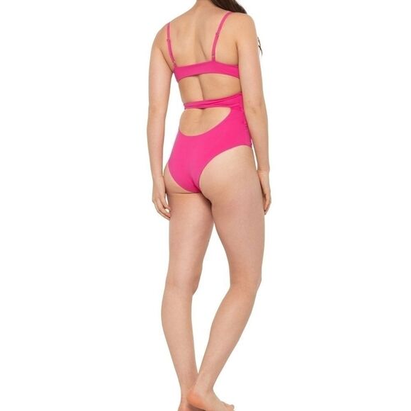 TAVIK Adrian Moderate One-Piece Swimsuit Size M - Picture 2 of 7